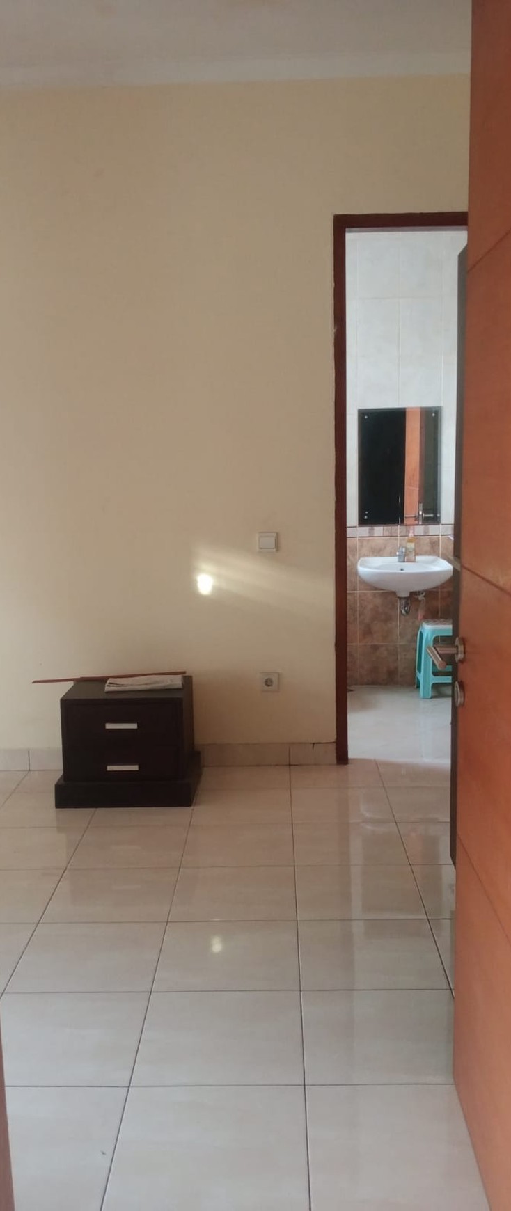 Rumah strategis di The Green