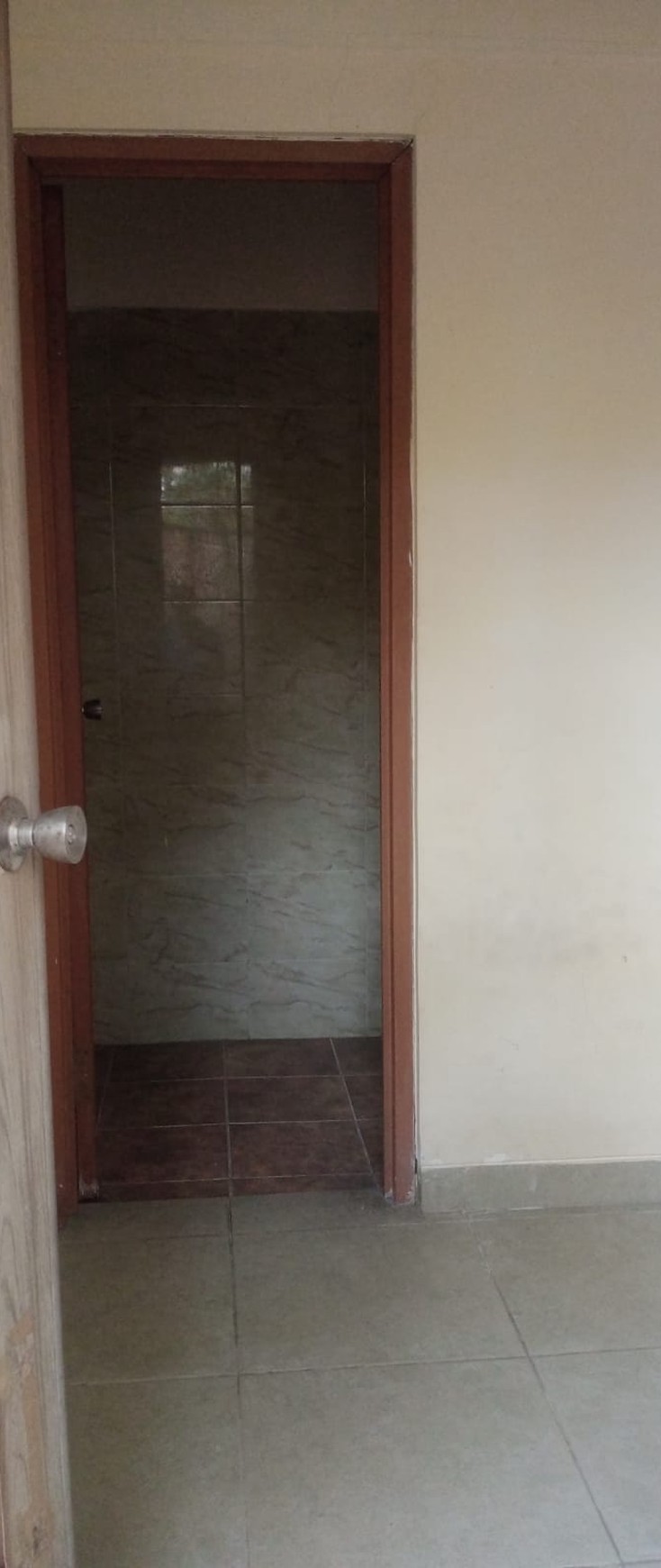 Rumah strategis di The Green