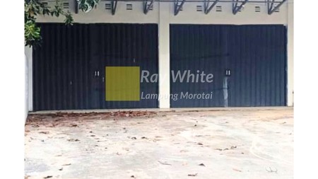 Disewakan kios 2 pintu plong