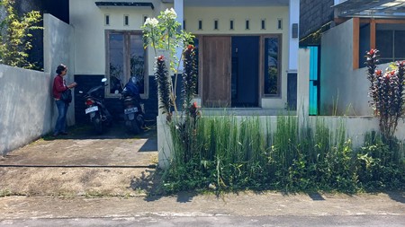 Rumah Tinggal Lingkungan Asri Lokasi Dekat SDN 3 Turi Sleman