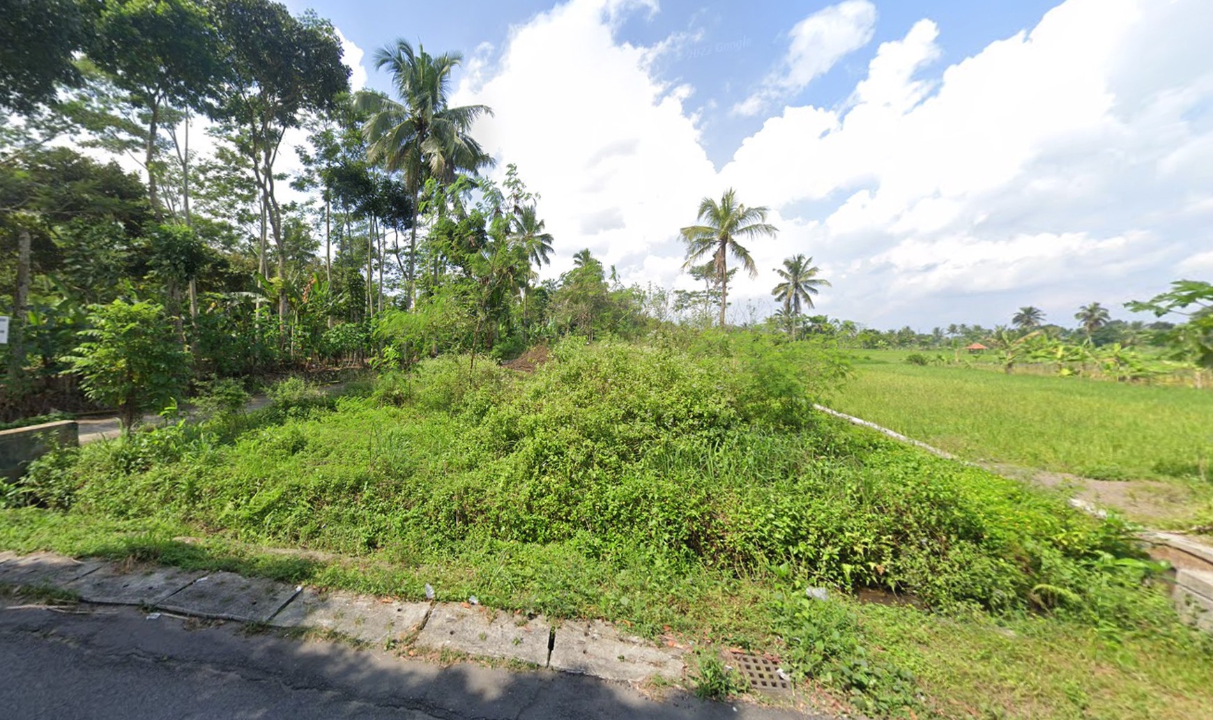 Tanah Luas 404 Meter Persegi Lokasi 2 Km Dari Kampus UII