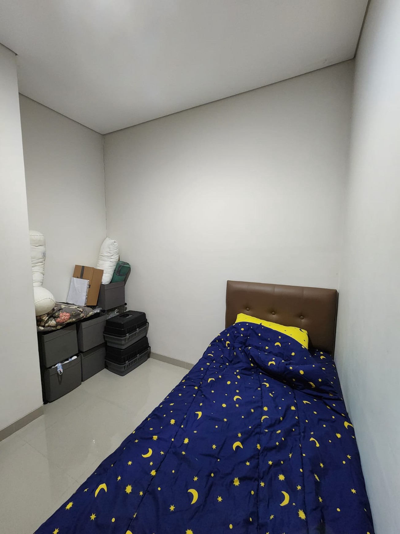 Hot Price. Rumah bagus Vanya Park Askara, BSD.