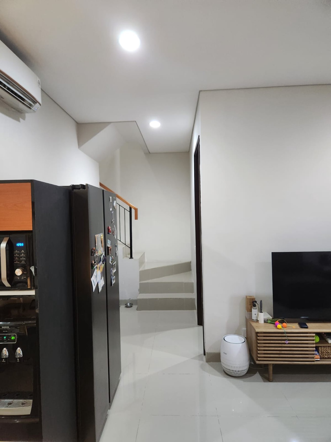 Hot Price. Rumah bagus Vanya Park Askara, BSD.