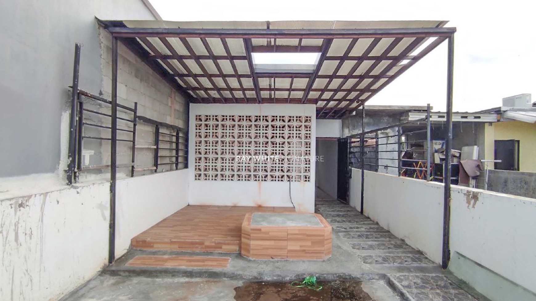 For Leased Ruko affordable di lingkungan kawasan Elite Kemang