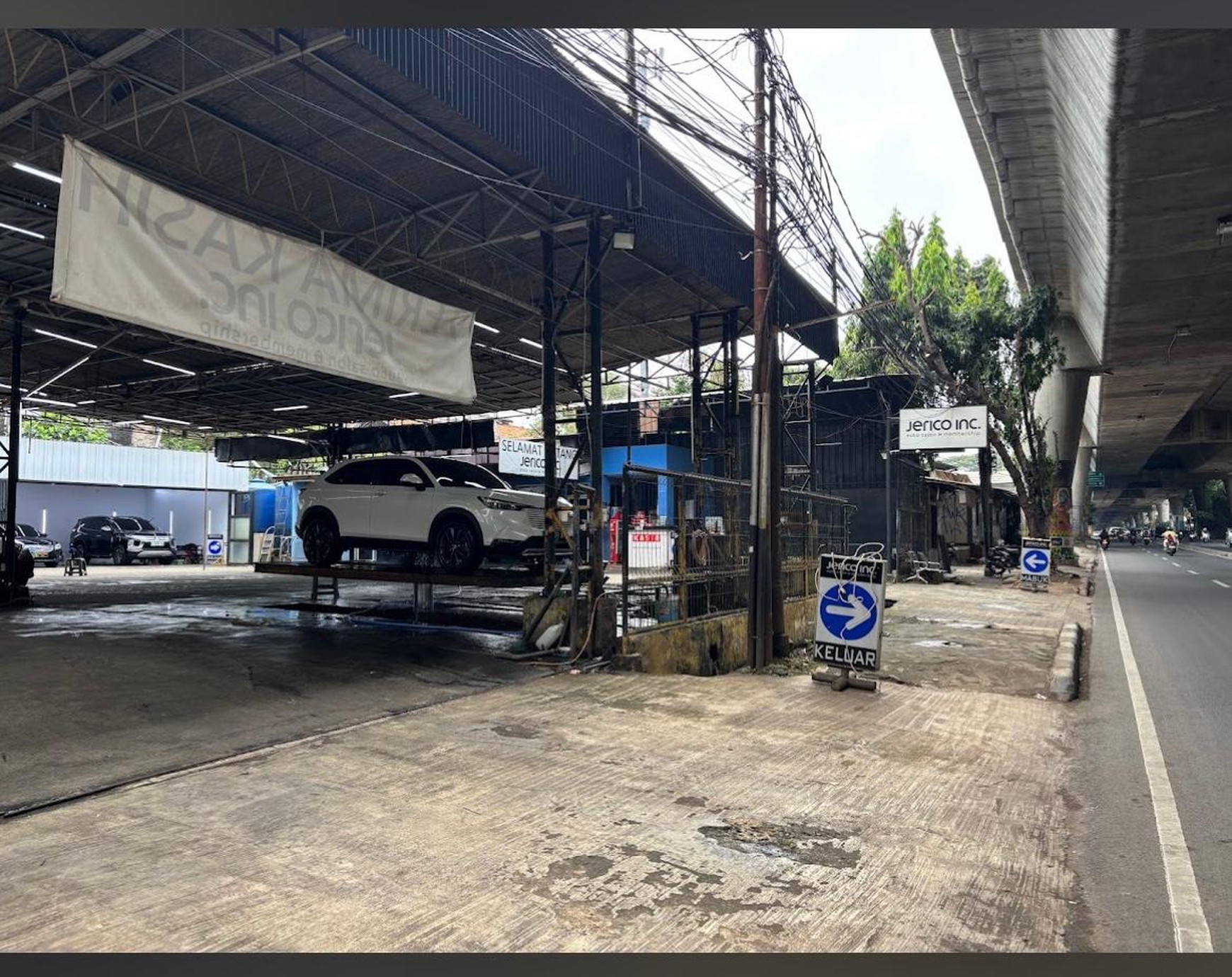 Tanah premium yang disewakan ke carwash dengan lokasi di jalan raya antasari