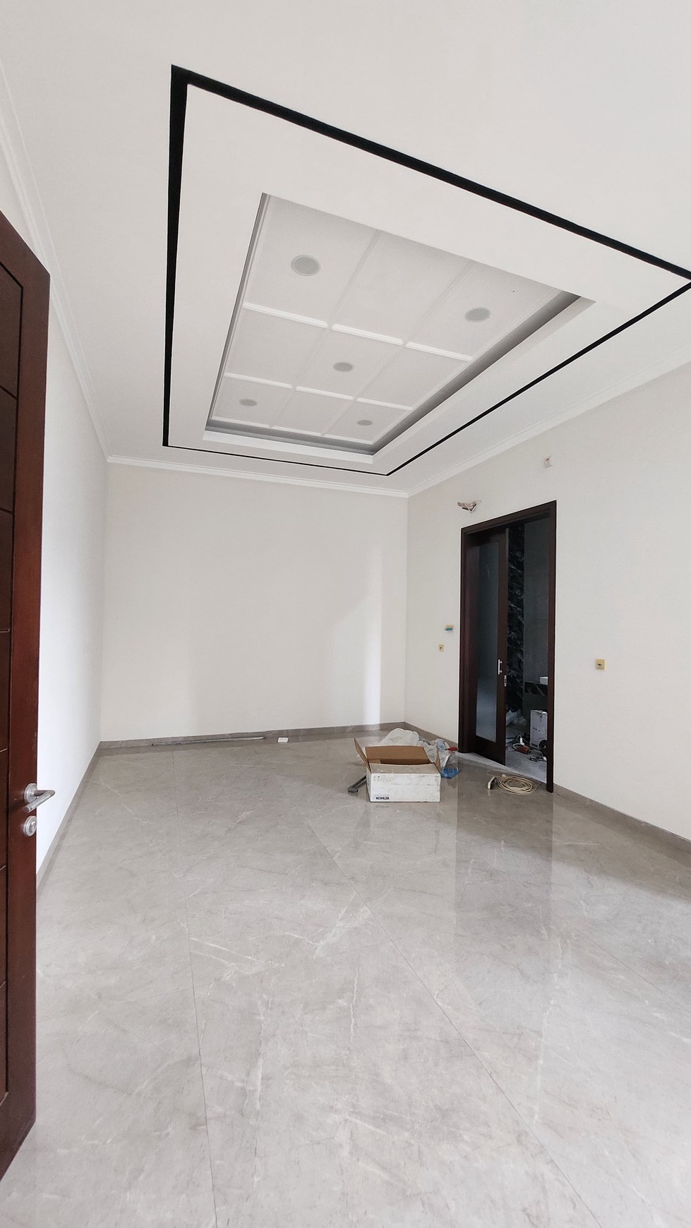 6 M-an Rumah Baru Citraland Emerald Mansion - Royal Park Dekat Gwalk, Sekolah Ciputra, Pakuwon.indah, Graha Family