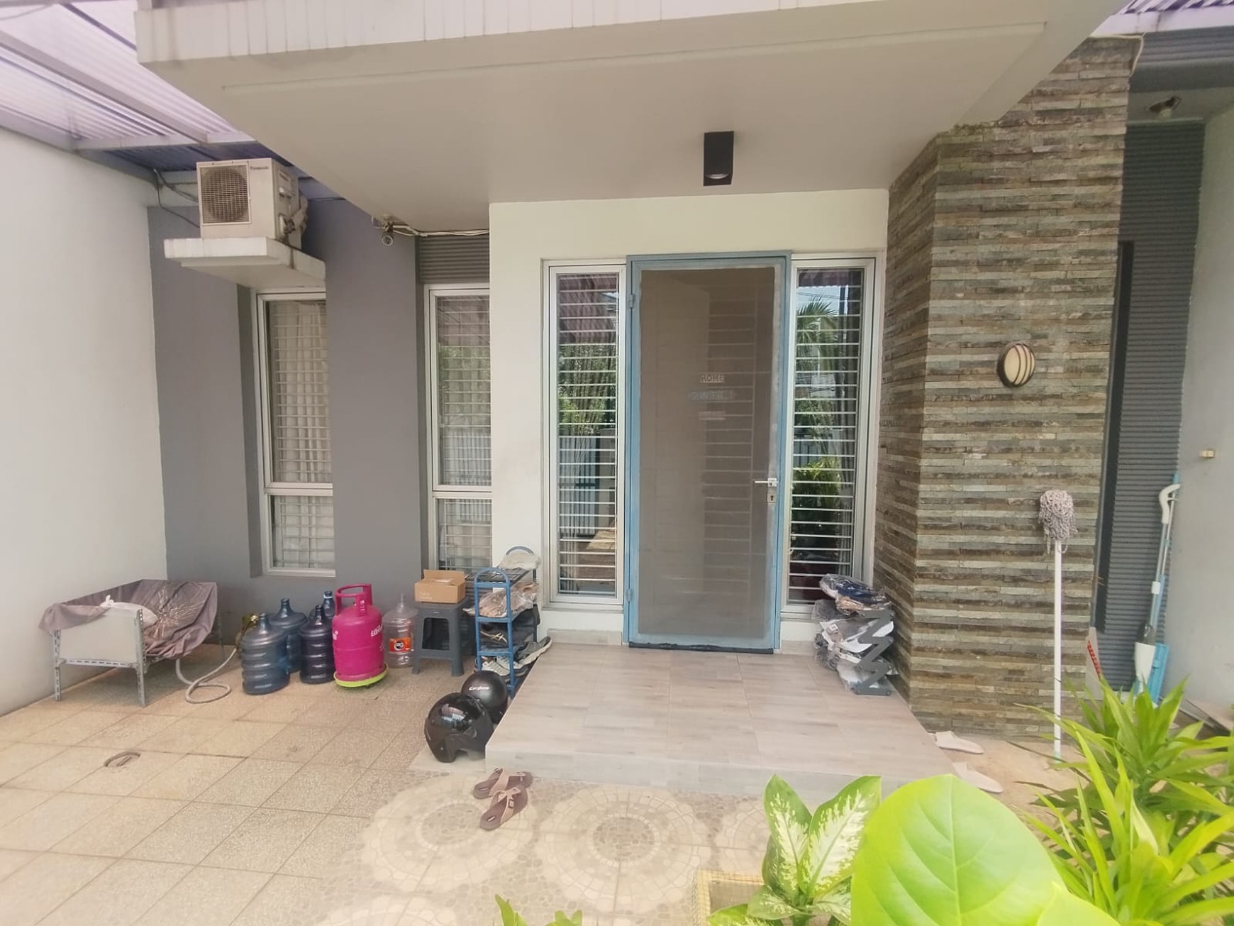 Dijual Rumah Di Cluster Ifolia Harapan Indah, Bekasi