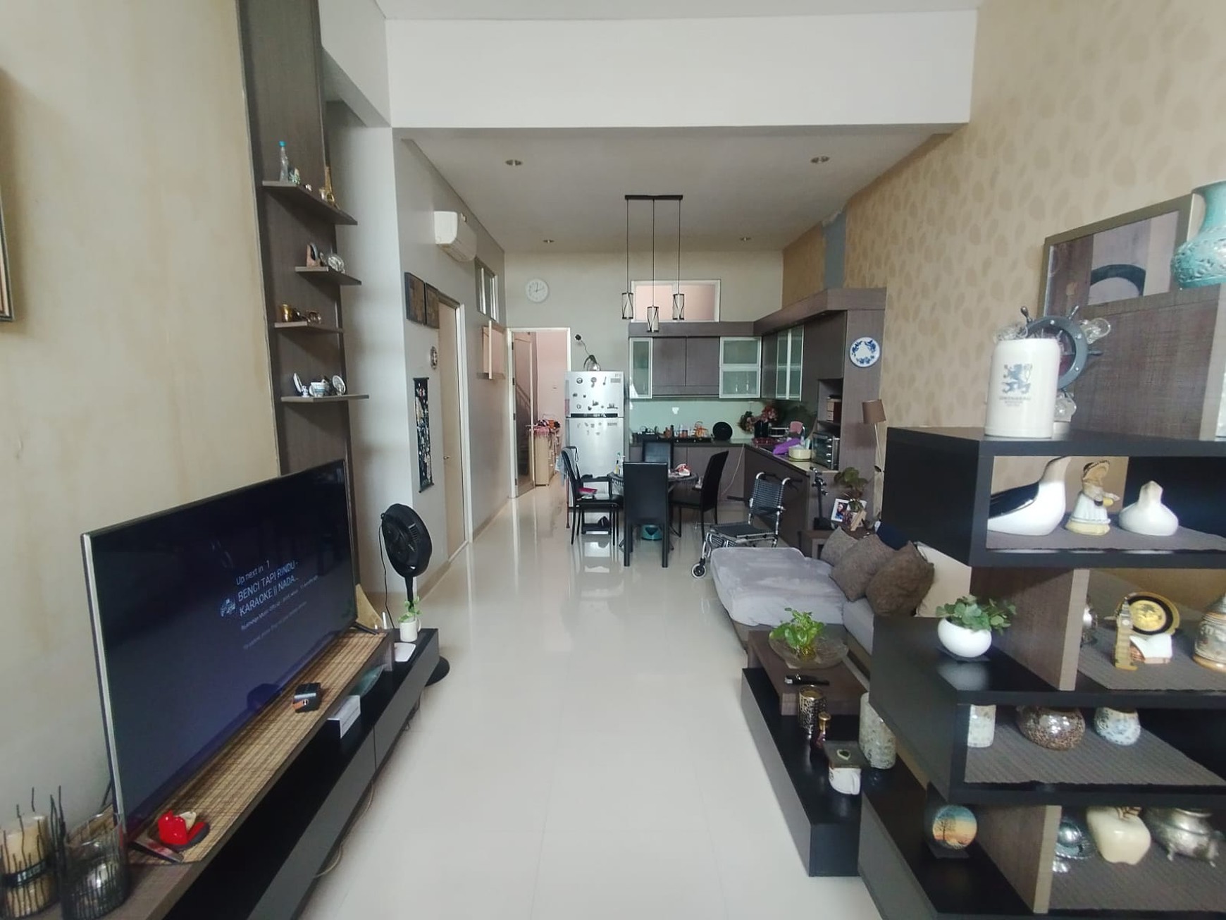 Dijual Rumah Di Cluster Ifolia Harapan Indah, Bekasi