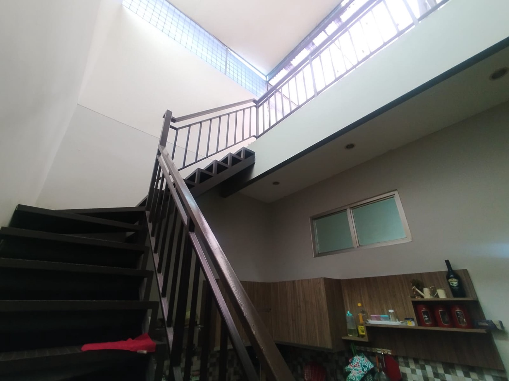 Dijual Rumah Di Cluster Ifolia Harapan Indah, Bekasi