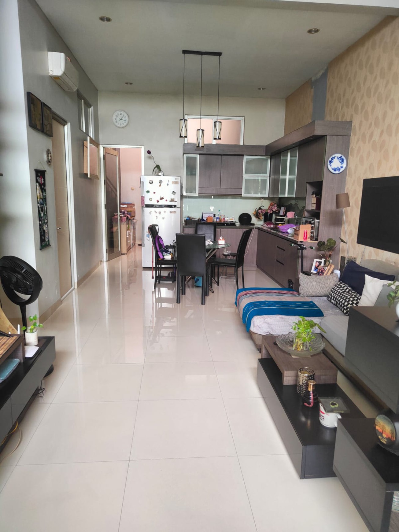 Dijual Rumah Di Cluster Ifolia Harapan Indah, Bekasi