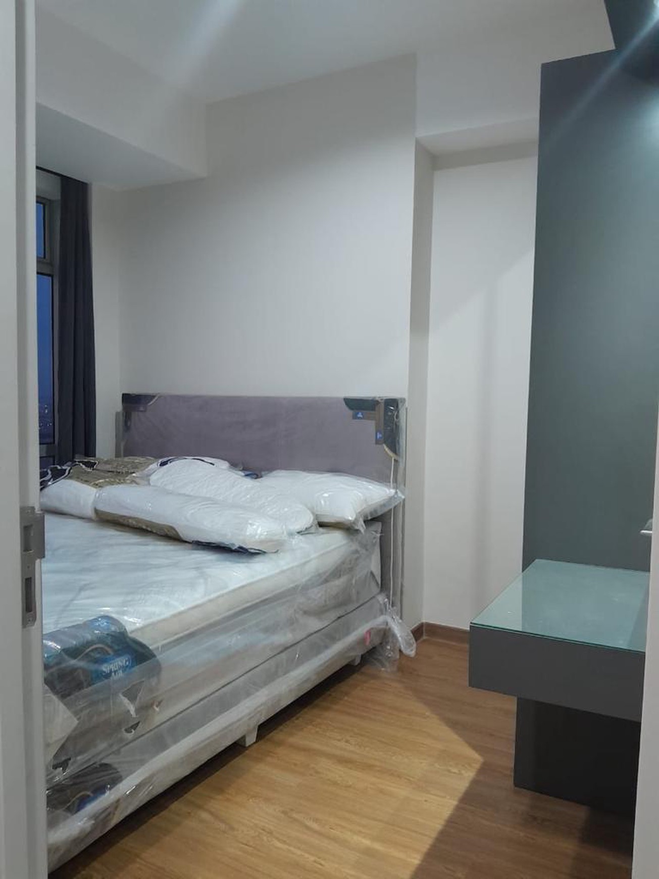 DISEWAKAN APARTEMEN GRAND SUNGKONO LAGOON SURABAYA BARAT