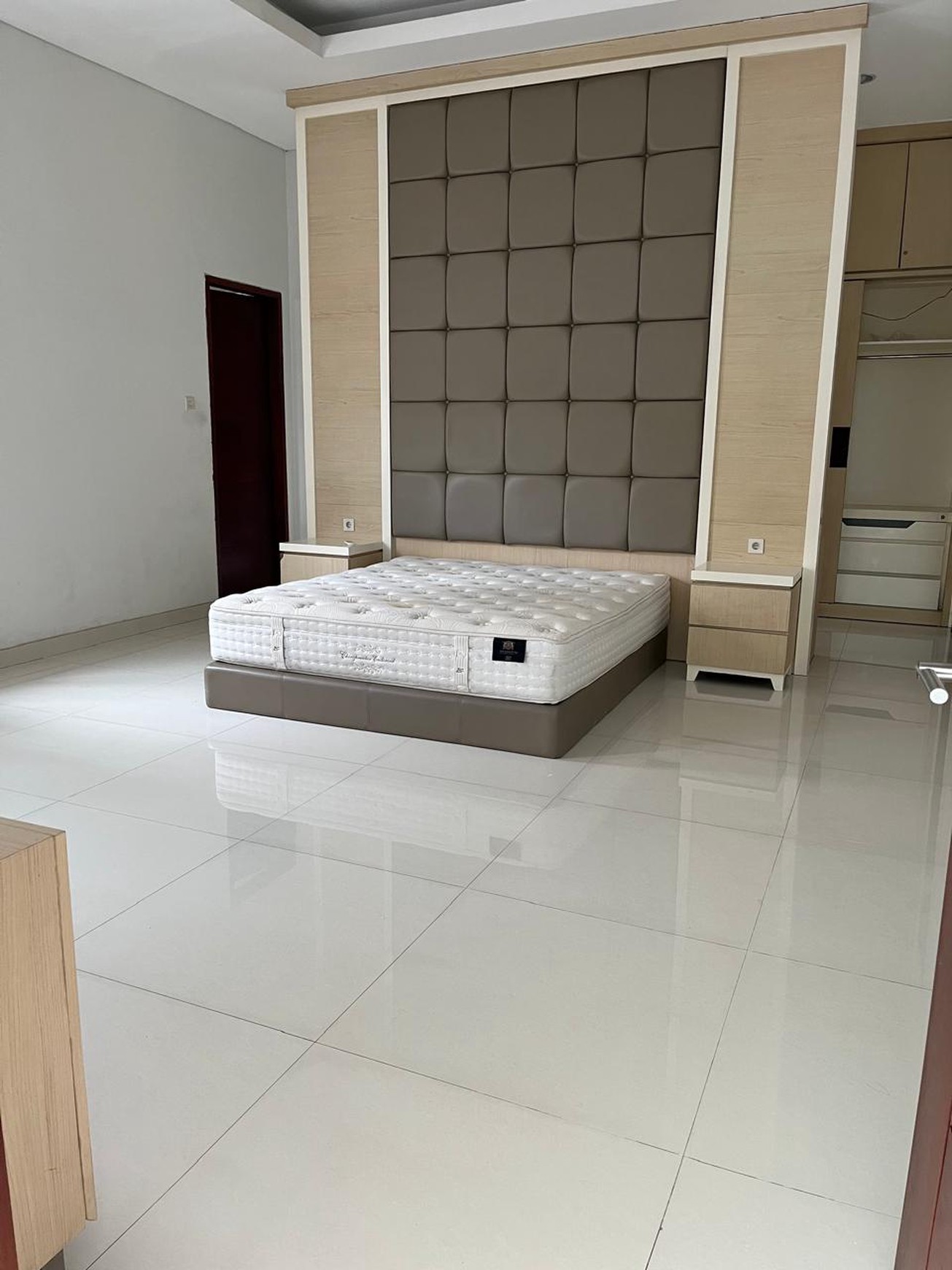 Disewakan Graha Famili Surabaya Barat