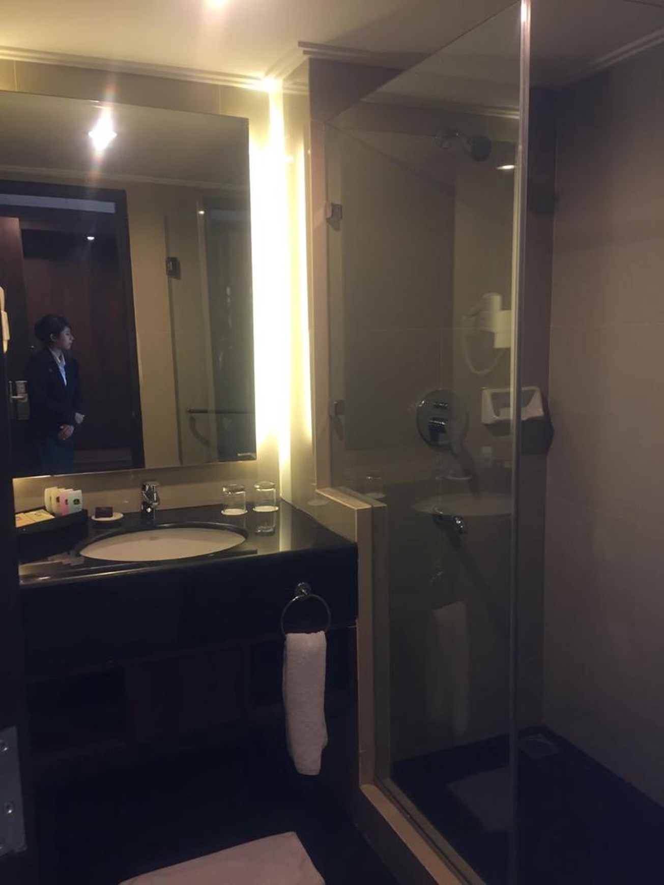 Condotel Best Western Papilio berlokasi di Surabaya dengan harga Jual Cantik