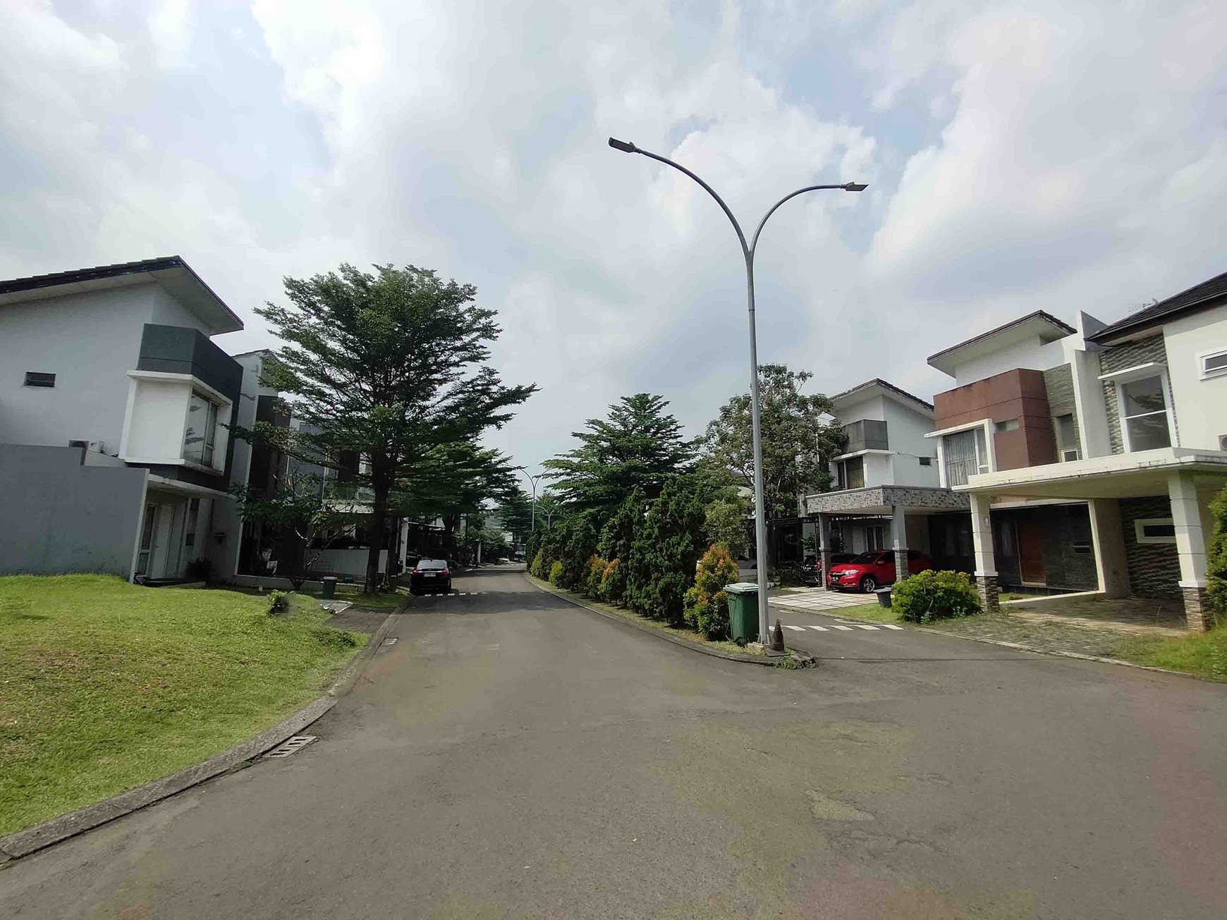 Kavling The Icon Cosmo BSD City, Double ROW Pandangan luas