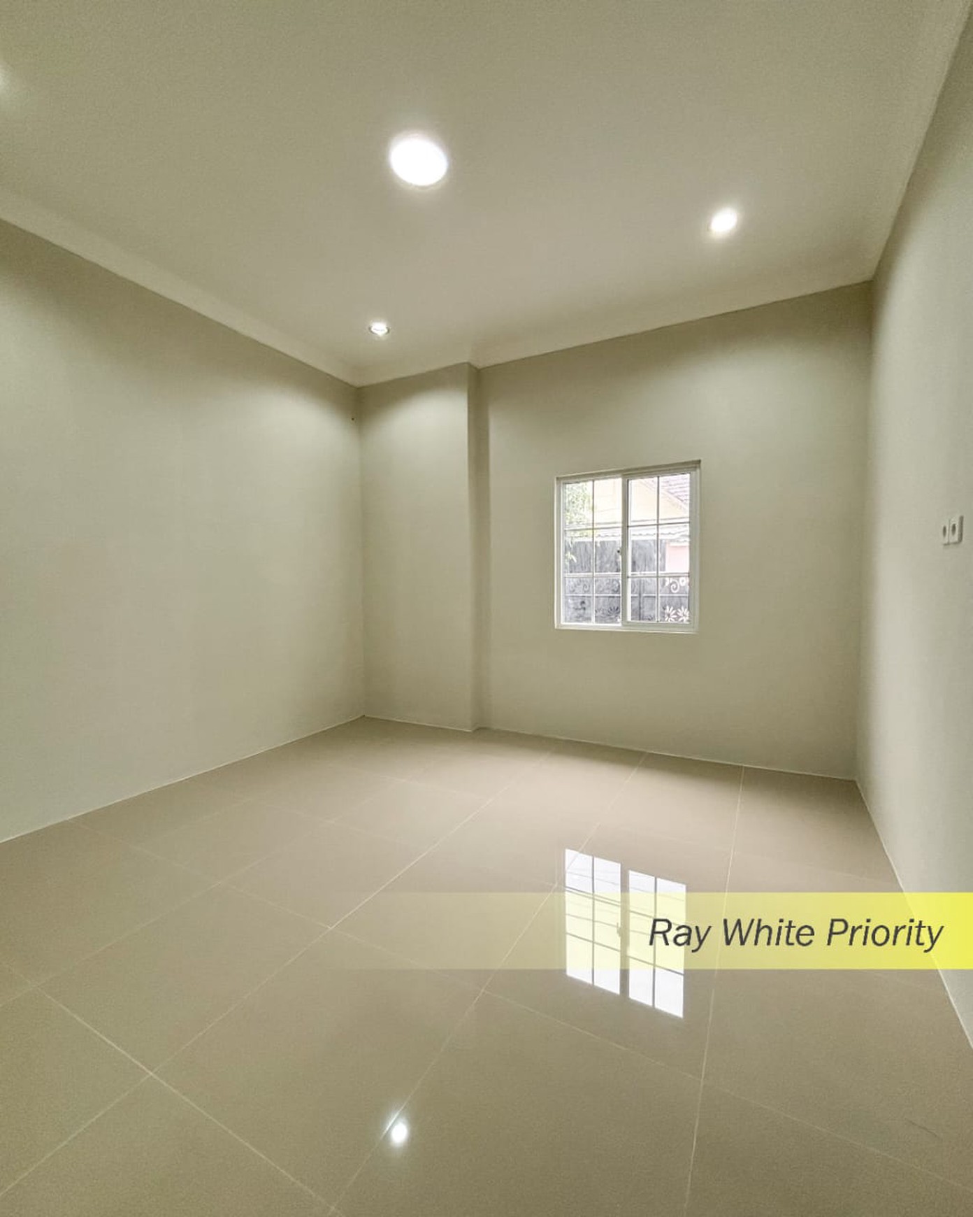 [FOR SALE] - RUMAH BRAND NEW 2 LANTAI DI VILA MELATI MAS BSD -TANGERANG SELATAN
