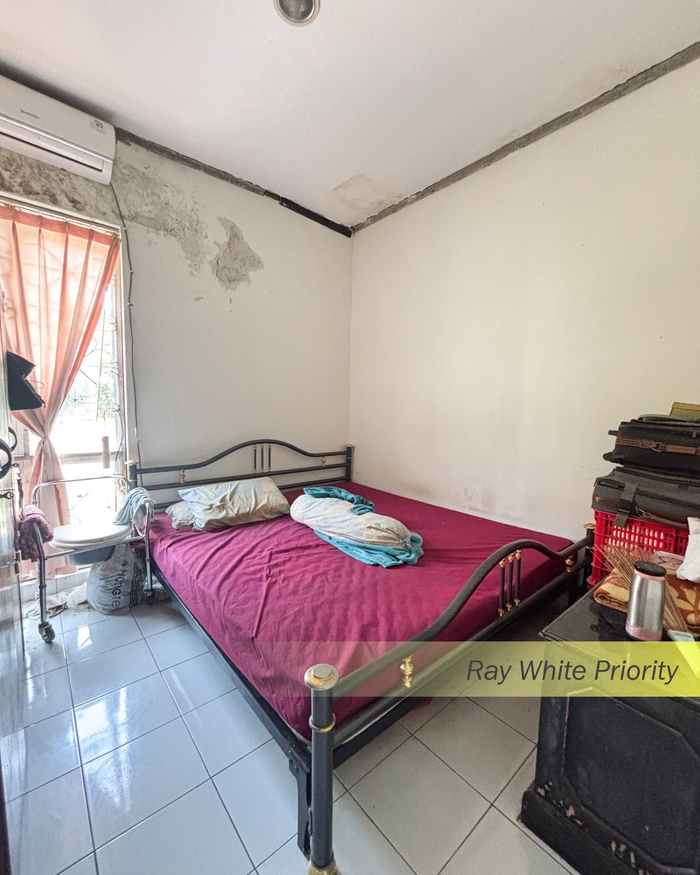 RUMAH DALAM CLUSTER SIMPLICITY DI KAWASAN THE ICON BSD CITY - TANGERANG SELATAN