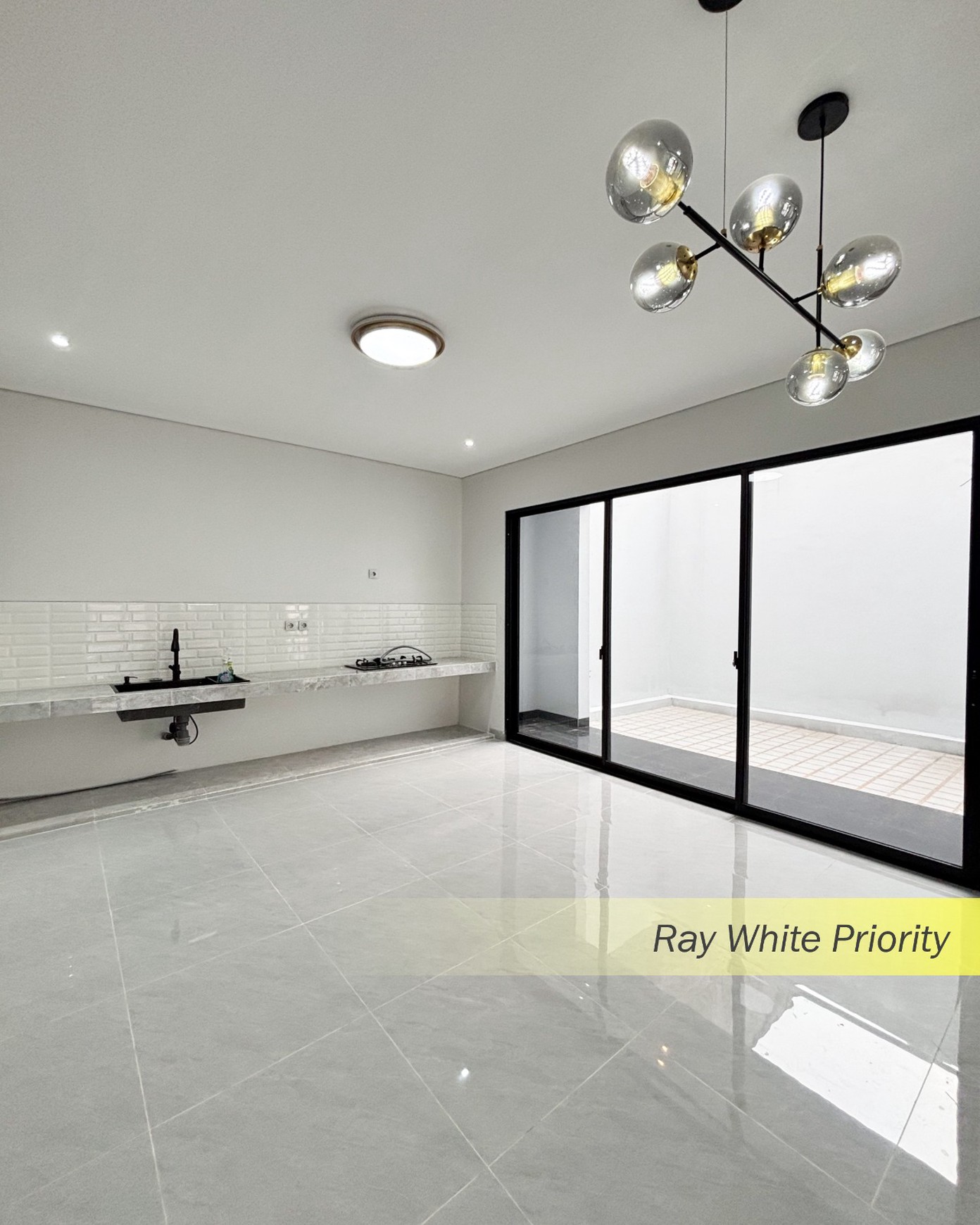 BRAND NEW MINIMALIS MOODERN MINIMALIS DI BSD -TANGERANG SELATAN