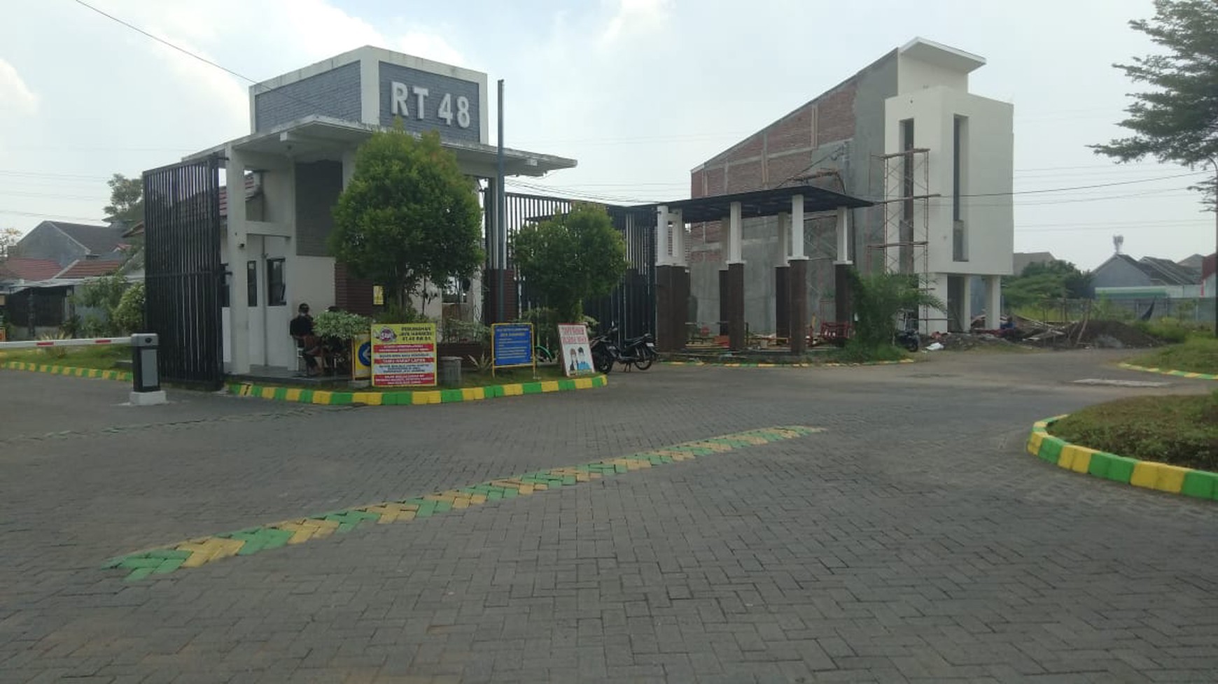 Rumah Gaya Modern di Buduran, Harga Terjangkau