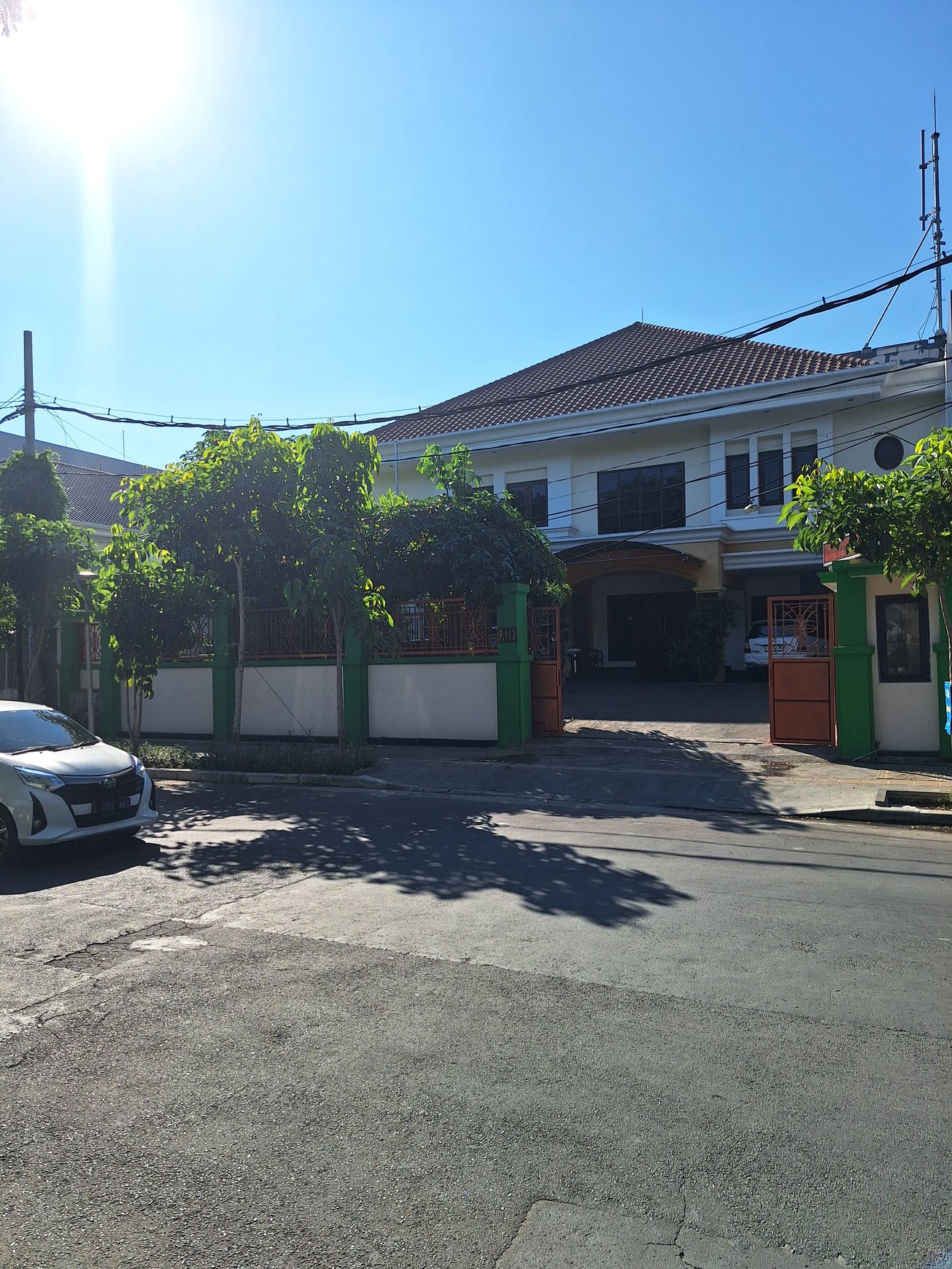 Homestay Dijual di Raya Kertajaya Indah Surabaya