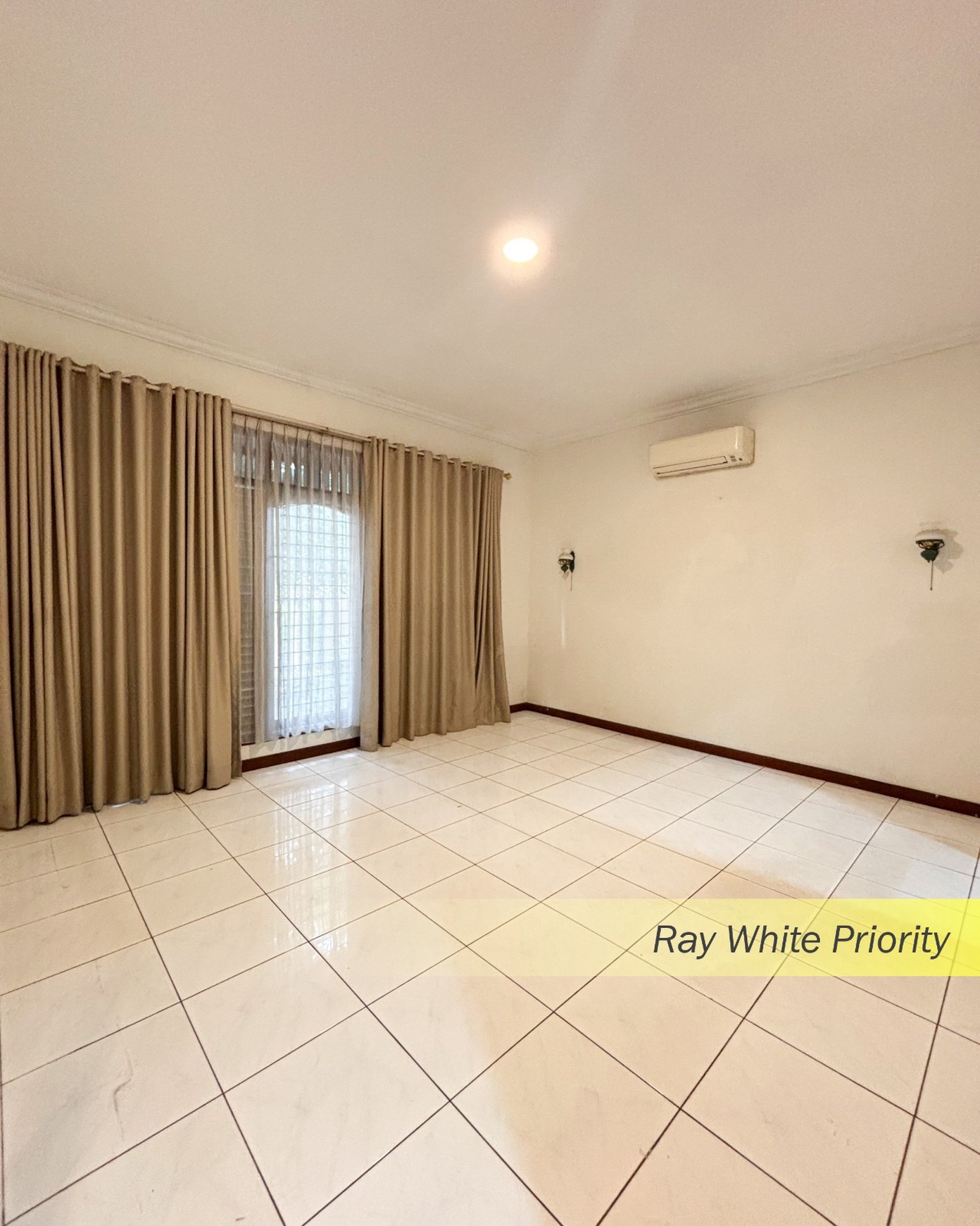 RUMAH ASRI DALAM CLUSTER MALEO BINTARO JAYA SEKTOR 9 - TANGERANG SELATAN