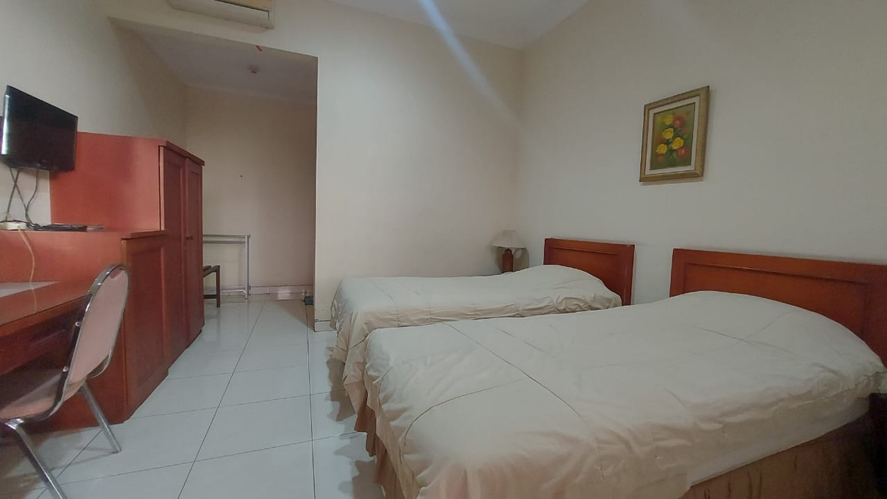 Dijual Homestay Bisnis di Jalan Raya Kertajaya Indah, Surabaya