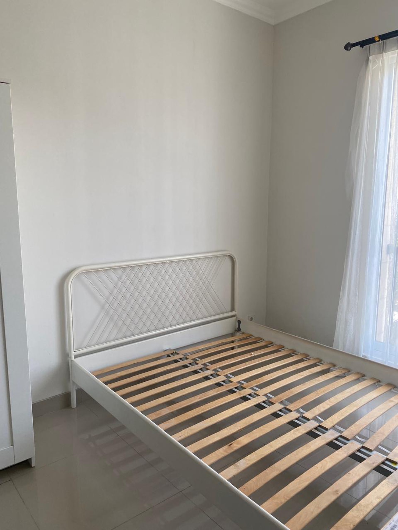 Rumah siap huni dengan akses mudah di BSD Timur