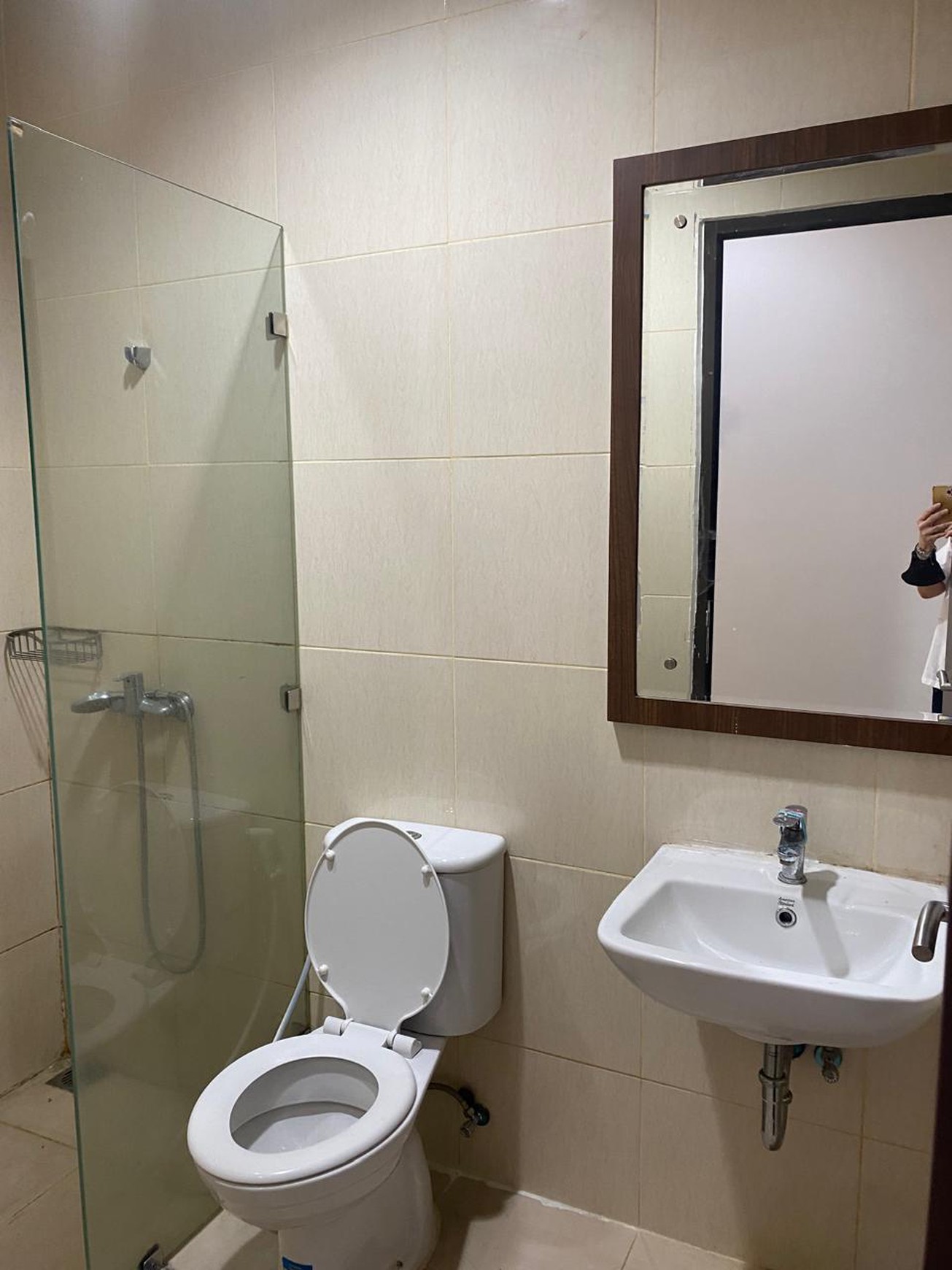 Rumah siap huni dengan akses mudah di BSD Timur