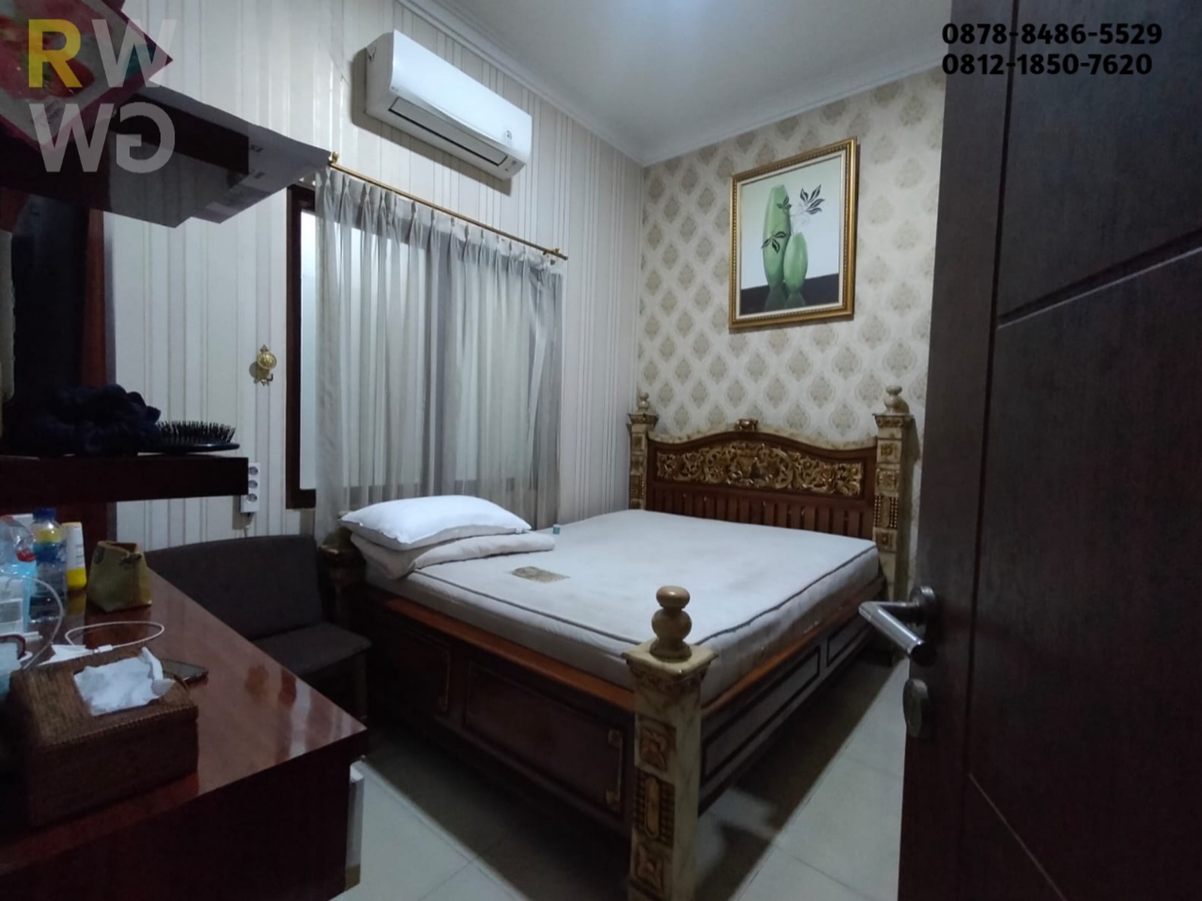 Rumah Dijual di Cluster West Esplanade Grand Wisata - Rumah Mewah Dekat Mall Living World