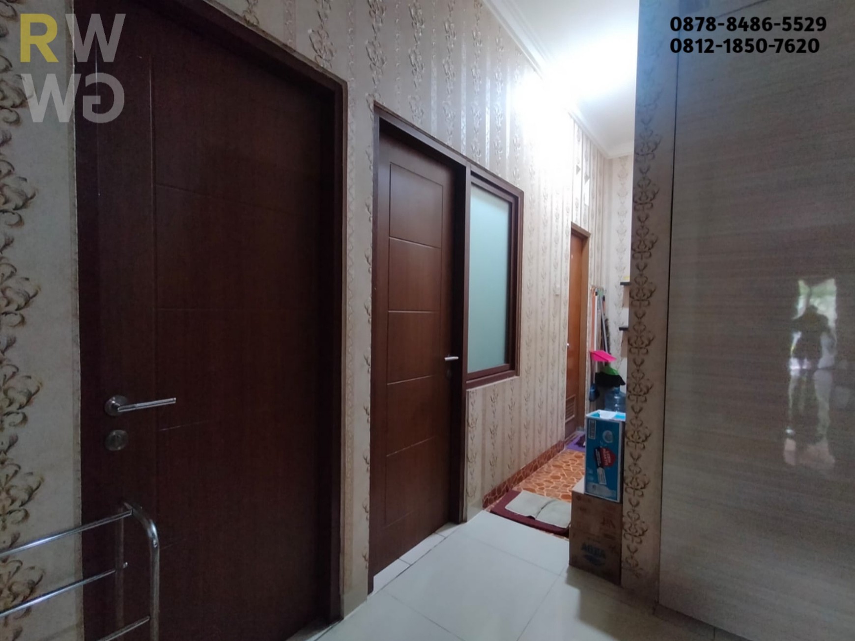 Rumah Dijual di Cluster West Esplanade Grand Wisata - Rumah Mewah Dekat Mall Living World