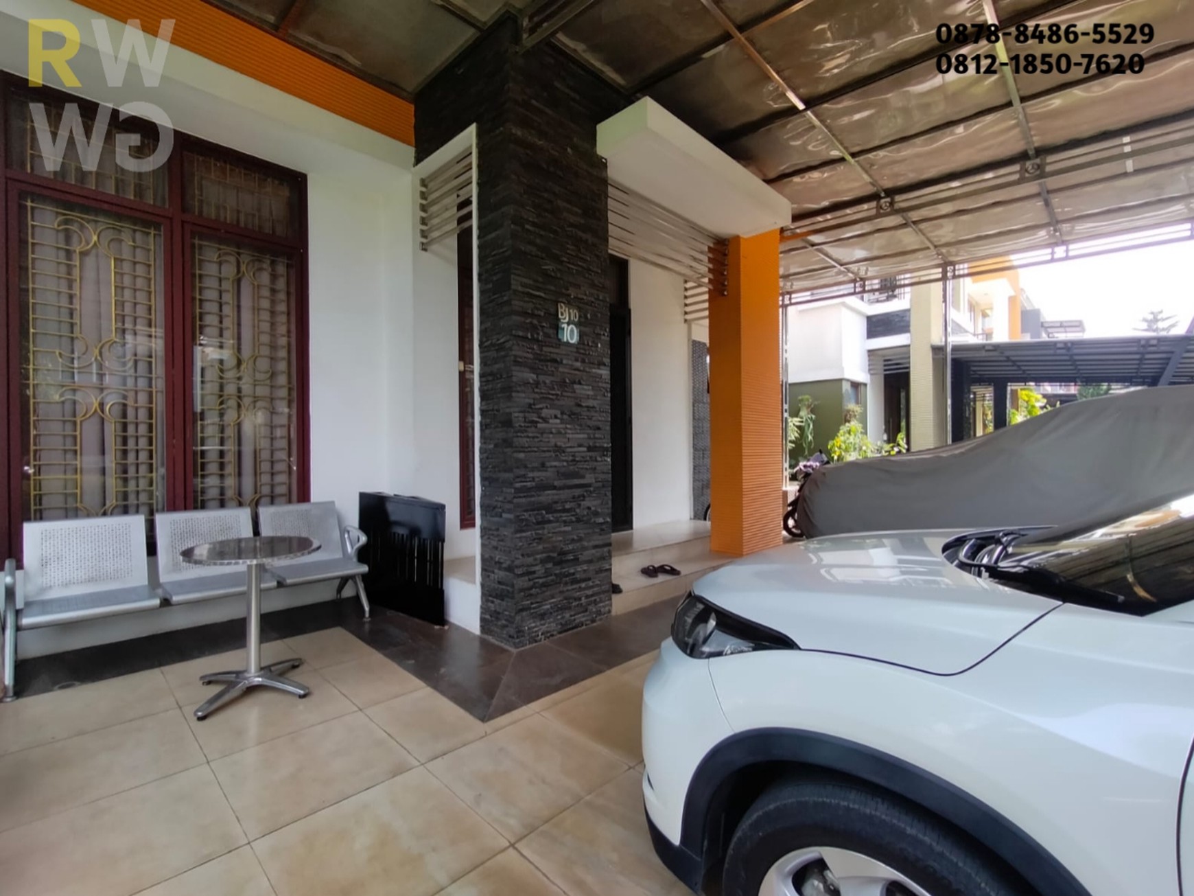 Rumah Dijual di Cluster West Esplanade Grand Wisata - Rumah Mewah Dekat Mall Living World