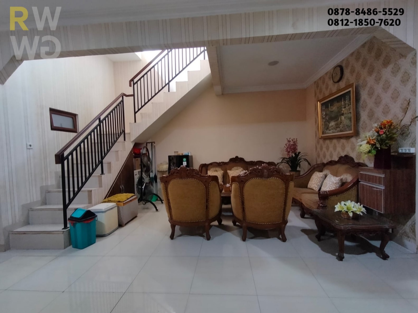 Rumah Dijual di Cluster West Esplanade Grand Wisata - Rumah Mewah Dekat Mall Living World