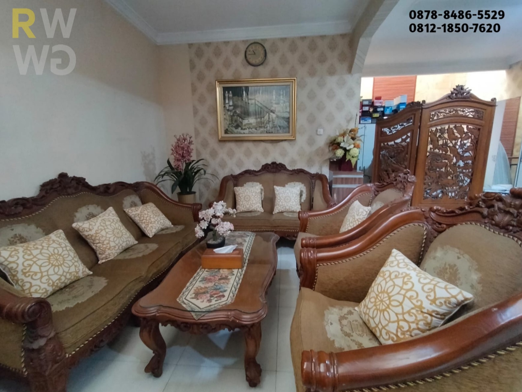 Rumah Dijual di Cluster West Esplanade Grand Wisata - Rumah Mewah Dekat Mall Living World