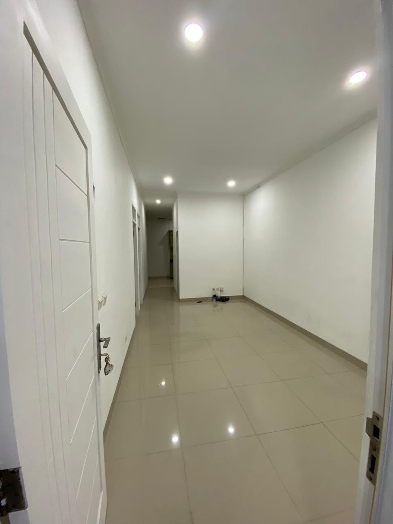 Rumah Siap Huni Diarea Nusa Loka Serpong, Near Gate Tol BSD-Cinere
