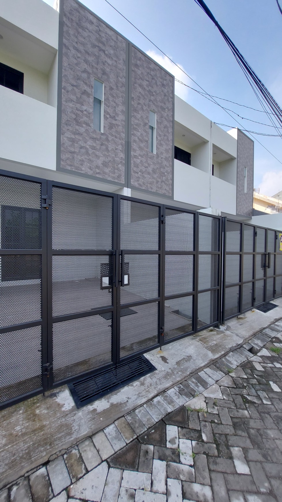 Dijual Cepat! Rumah Cantik 3 Kamar di dkt Lebak Jaya - Hanya Rp 1.1 M