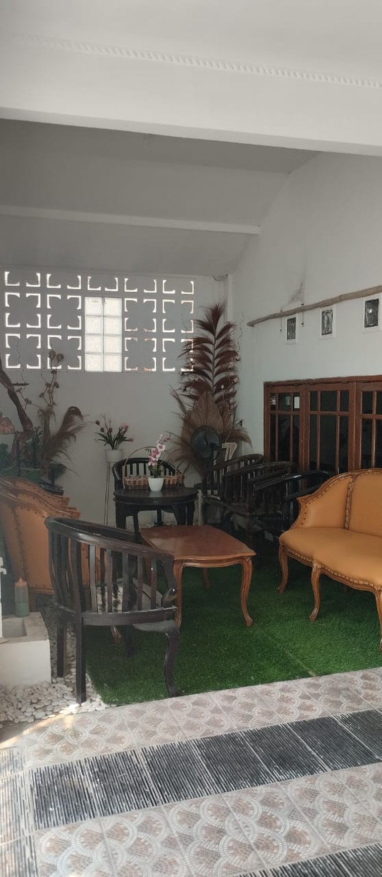 Rumah Luas & Nyaman di Semolowaru Dekat MERR