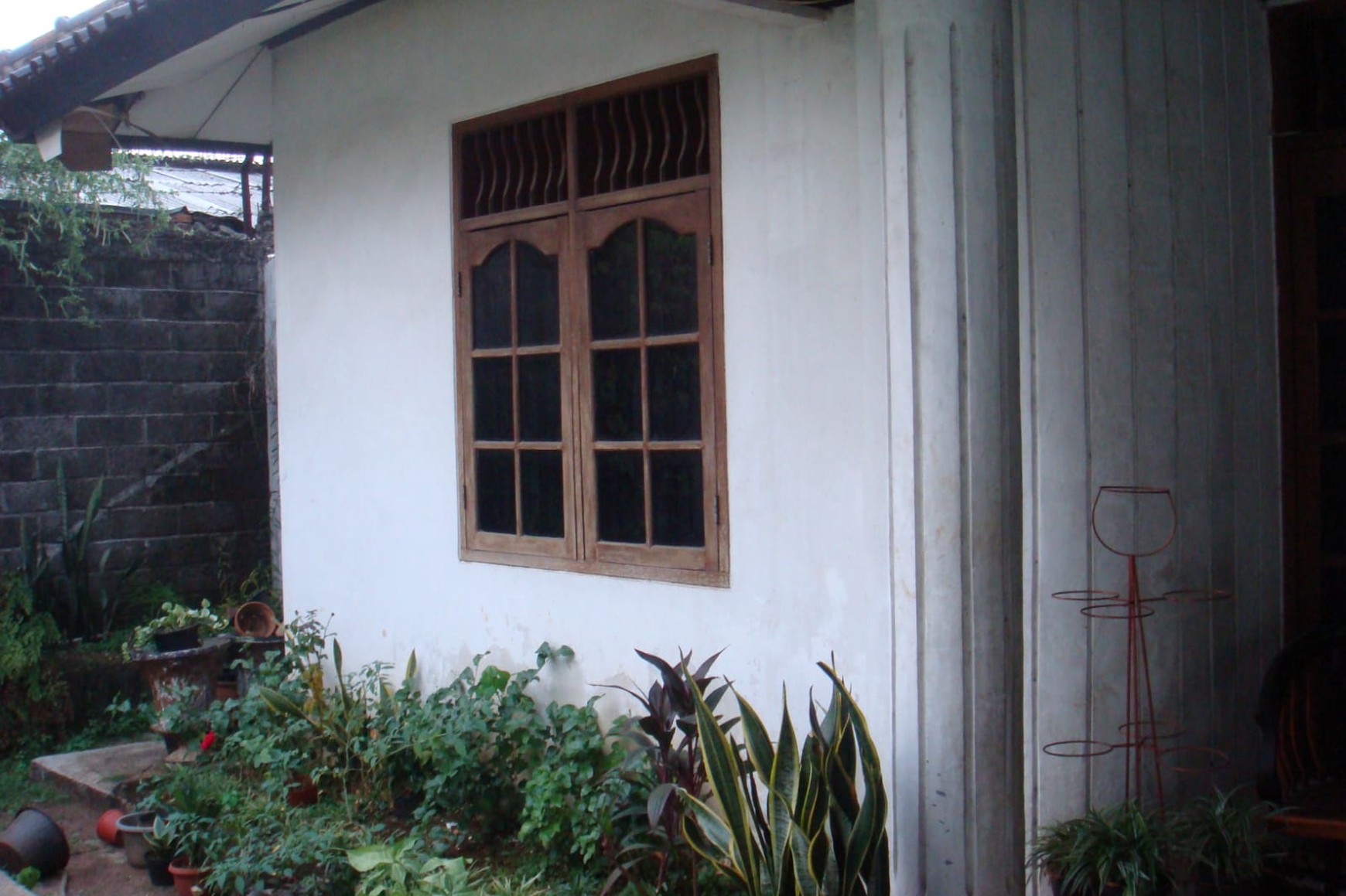 Rumah Strategis Diarea Jl M.Kahfi Cocok Untuk Pertokoan & Usaha.