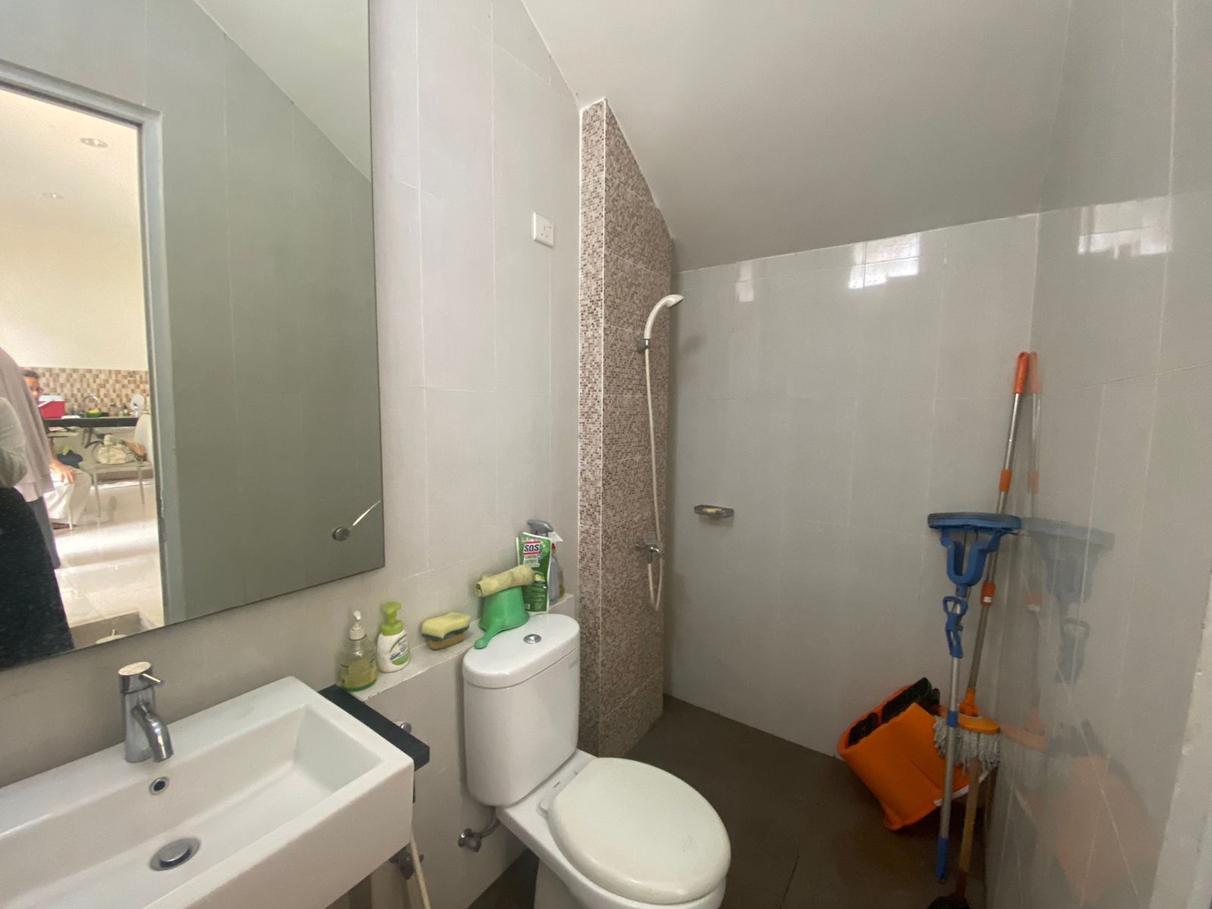 Rumah Cantik depan Taman di Cluster Premium Citra Gran, Cibubur