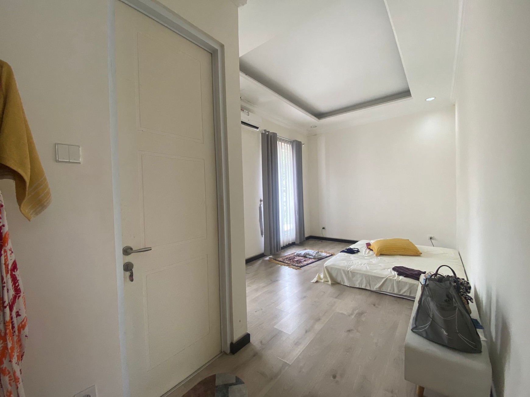 Rumah Cantik depan Taman di Cluster Premium Citra Gran, Cibubur