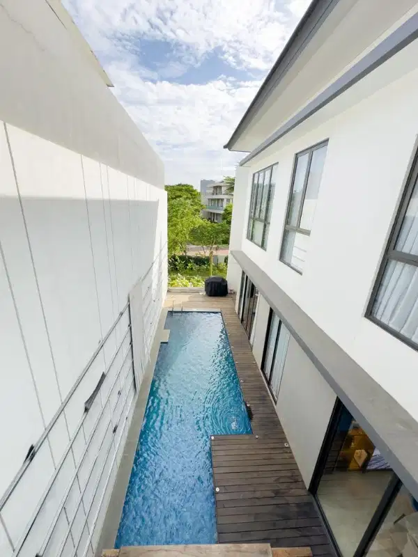 Jarang ada. Rumah mewah Navapark Lakewood BSD