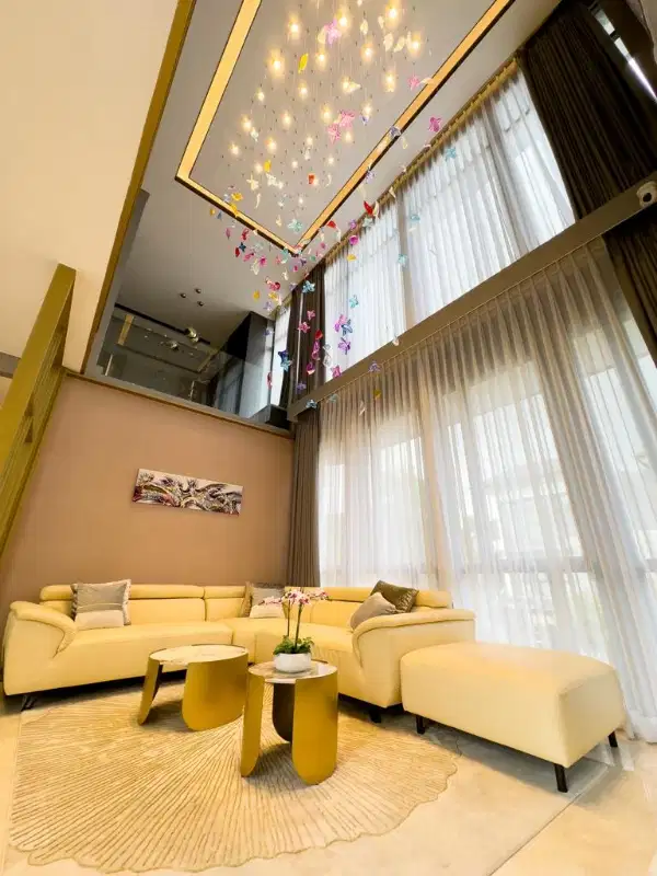 Jarang ada. Rumah mewah Navapark Lakewood BSD