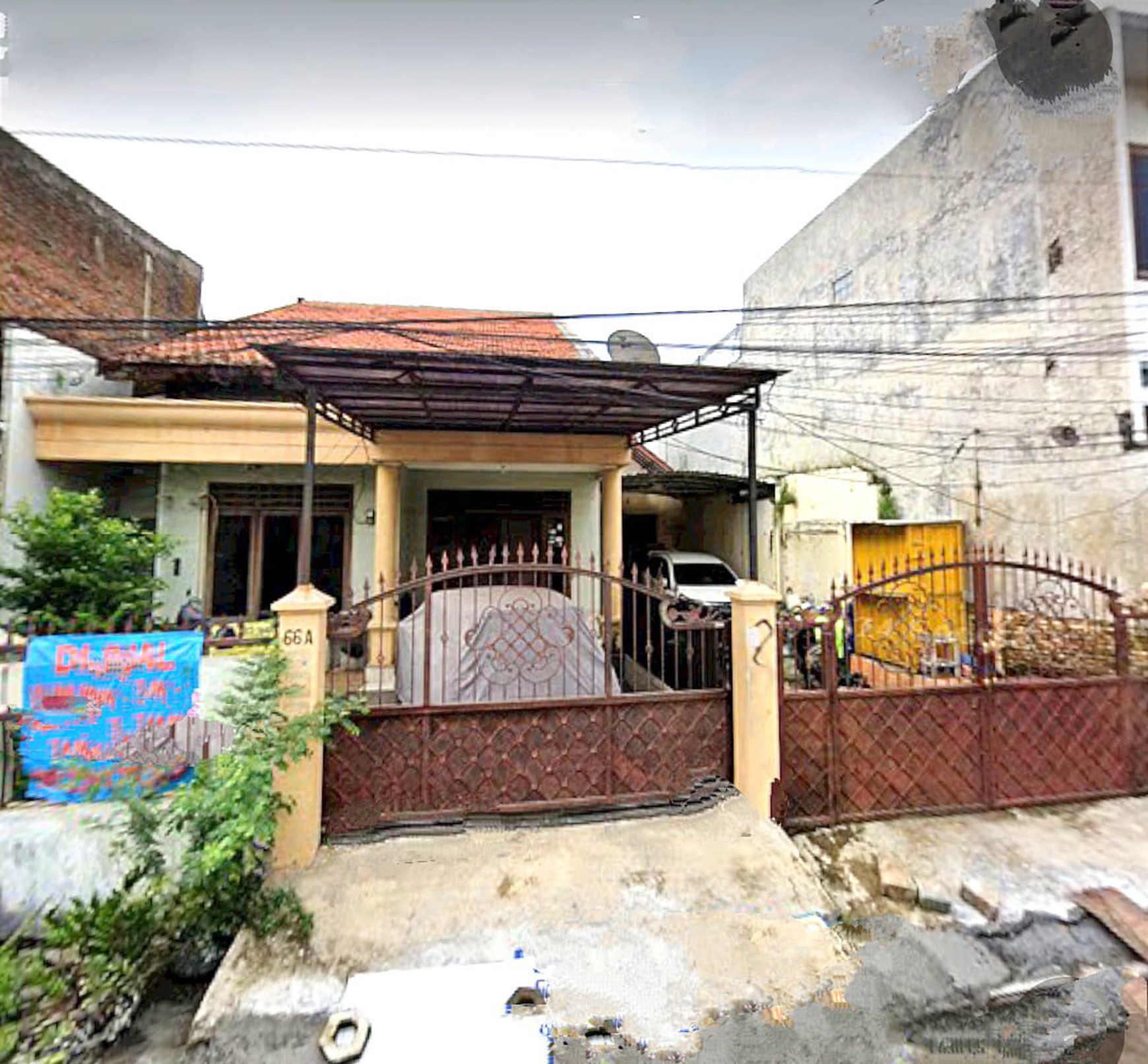 DIJUAL RUMAH DEKAT AKSES KE TENGAH KOTA SBY