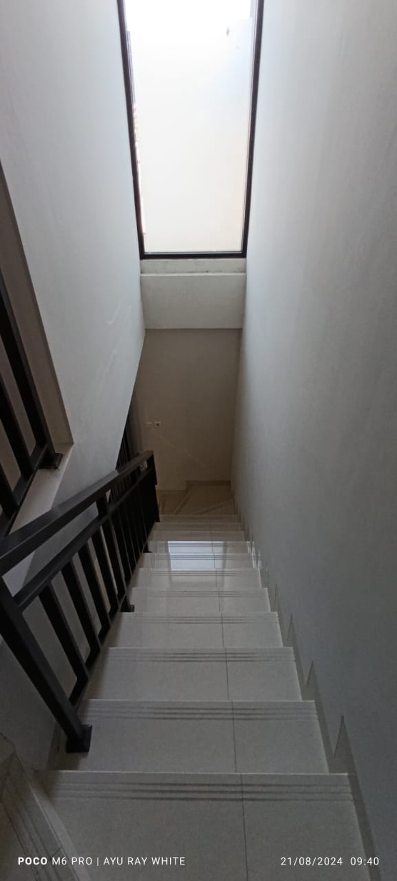 Rumah siap huni 2 lantai di Gateway Pasteur Residence, Gunung Batu - Bandung