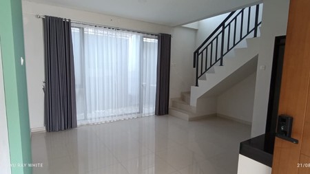 Rumah siap huni 2 lantai di Gateway Pasteur Residence, Gunung Batu - Bandung 