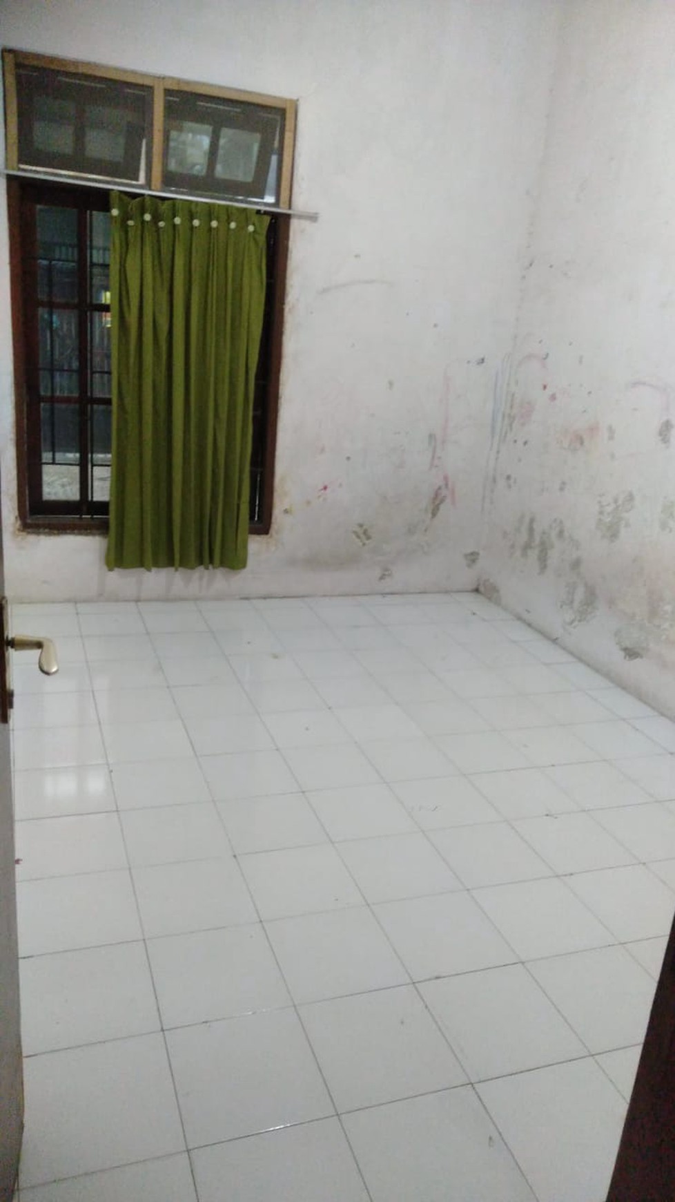 Dijual rumah di Jl. semampir