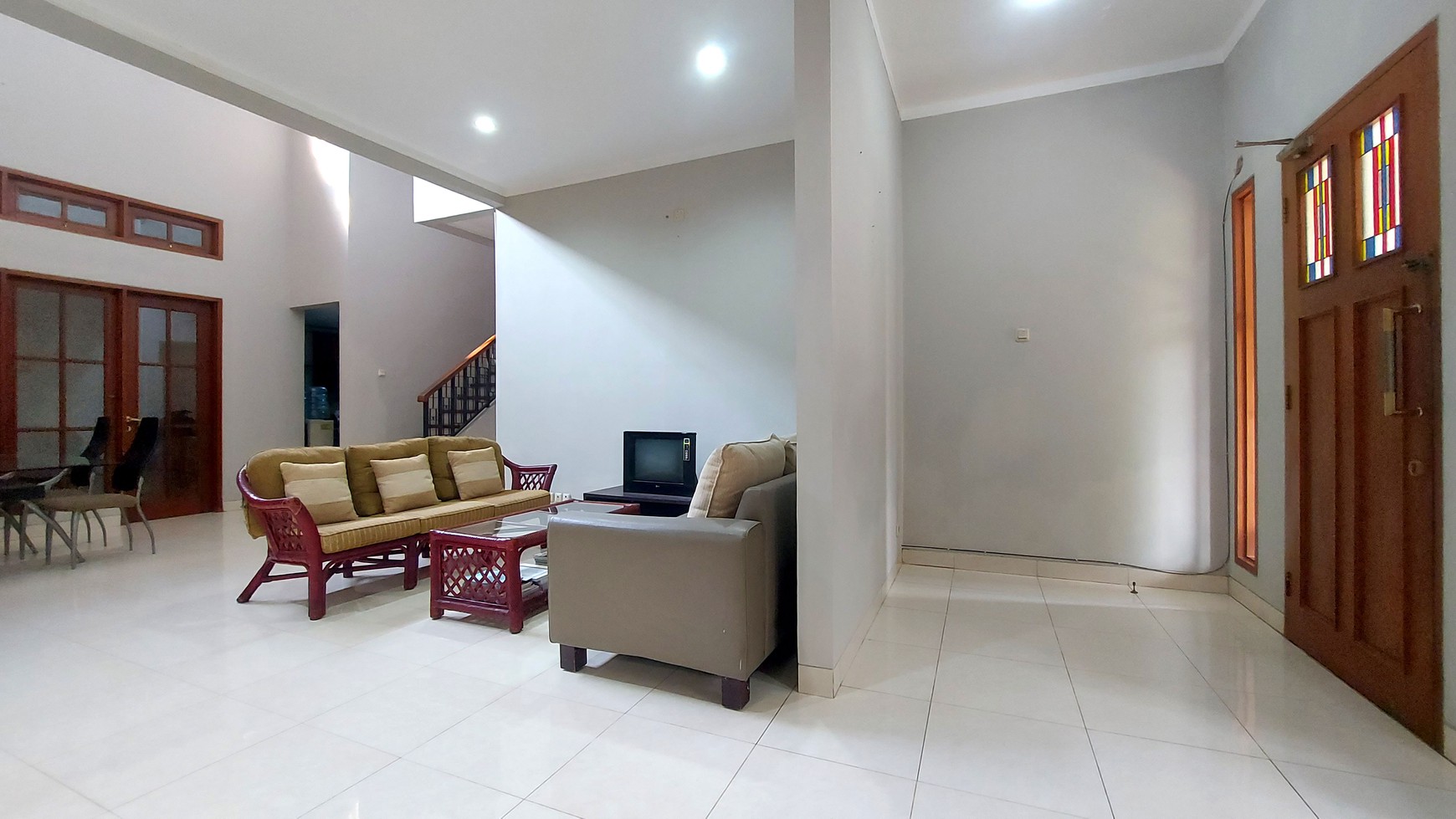 Rumah 2 Lantai Luas Siap Huni Posisi Lokasi Strategis @Bintaro, Sektor 9.