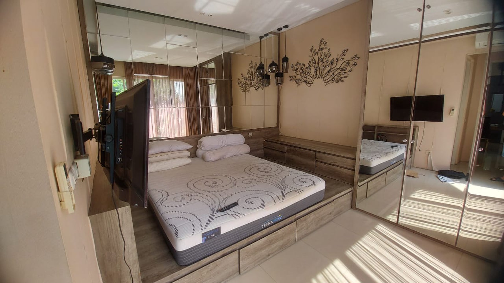 Sewa Forest Mansion Furnished Mewah Wiyung Surabaya