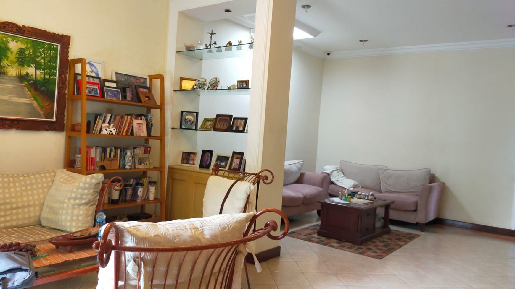 Rumah Klasik Nyaman dan Asri Luas Tanah 712m2 di Pengadegan Selatan