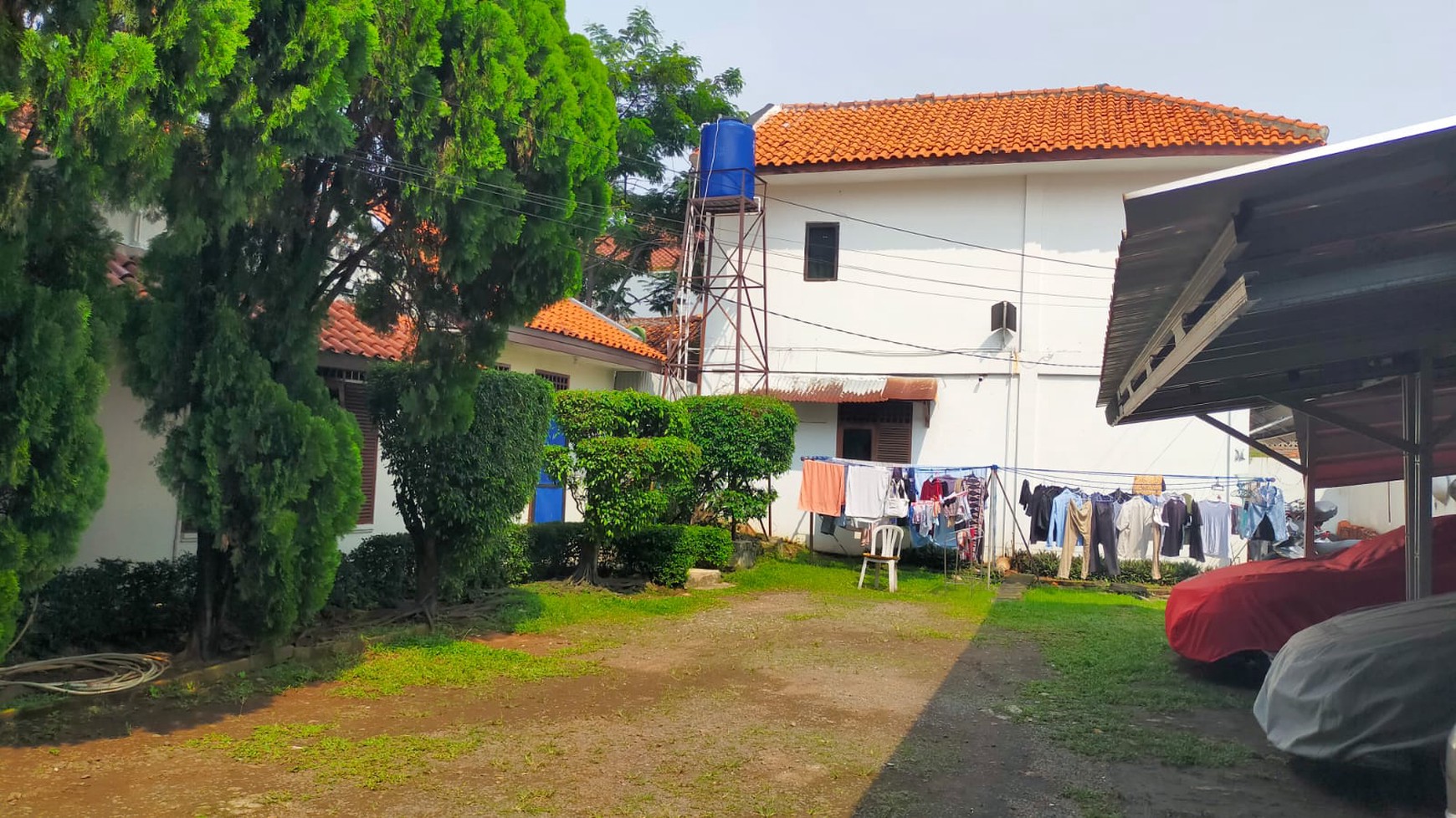 Rumah Klasik Nyaman dan Asri Luas Tanah 712m2 di Pengadegan Selatan