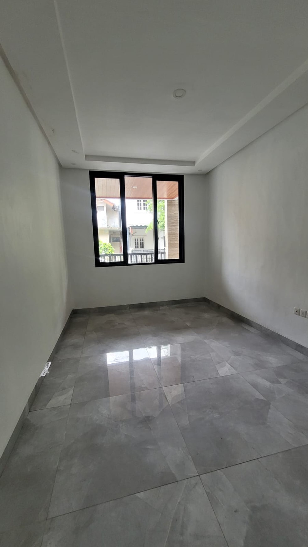 Rumah 2 Lantai Siap Huni dengan Hunian Nyaman dan Asri @Bintaro Sektor 9