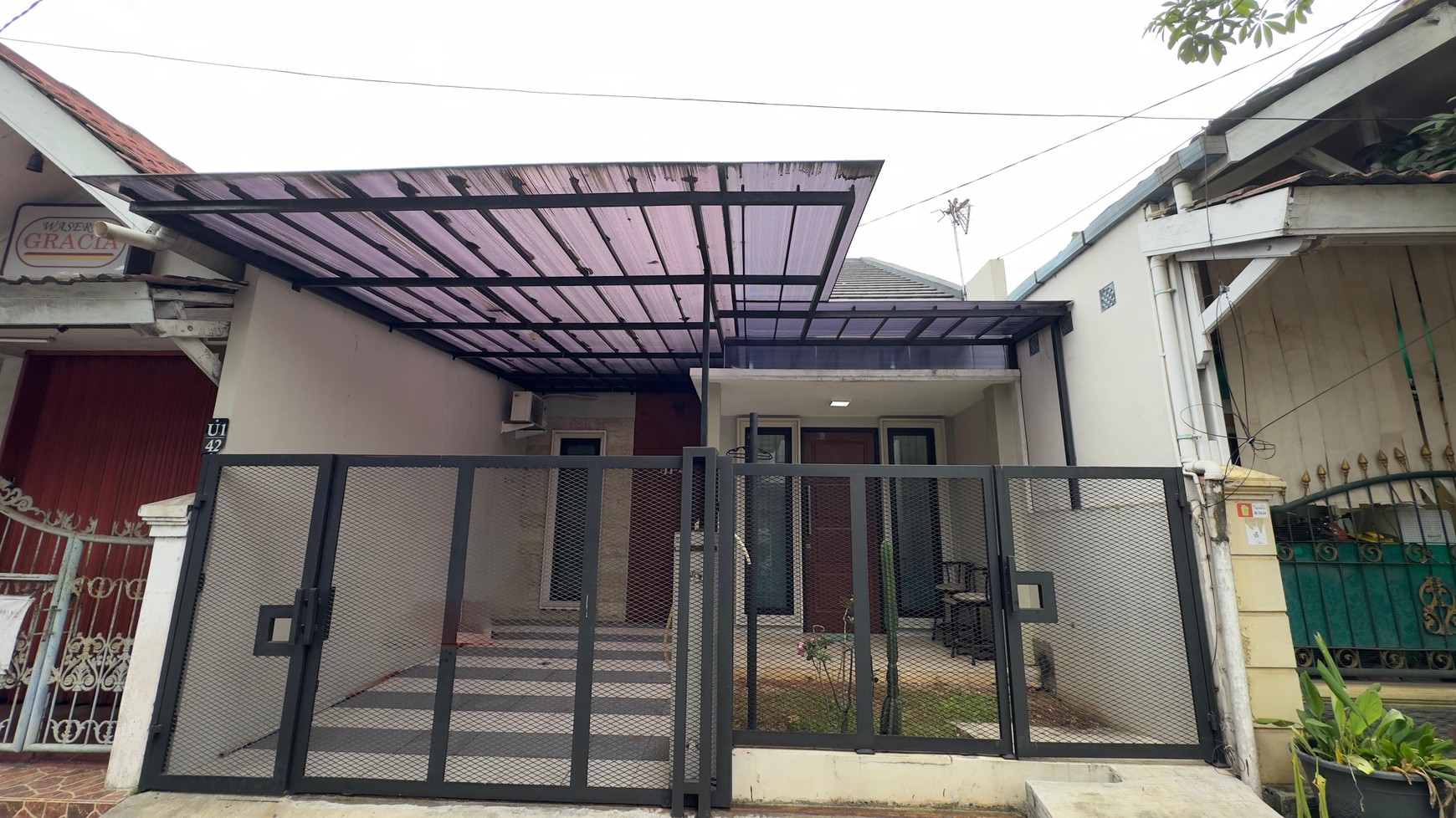 Di jual Rumah Siap Huni dengan Desain Rumah Modern